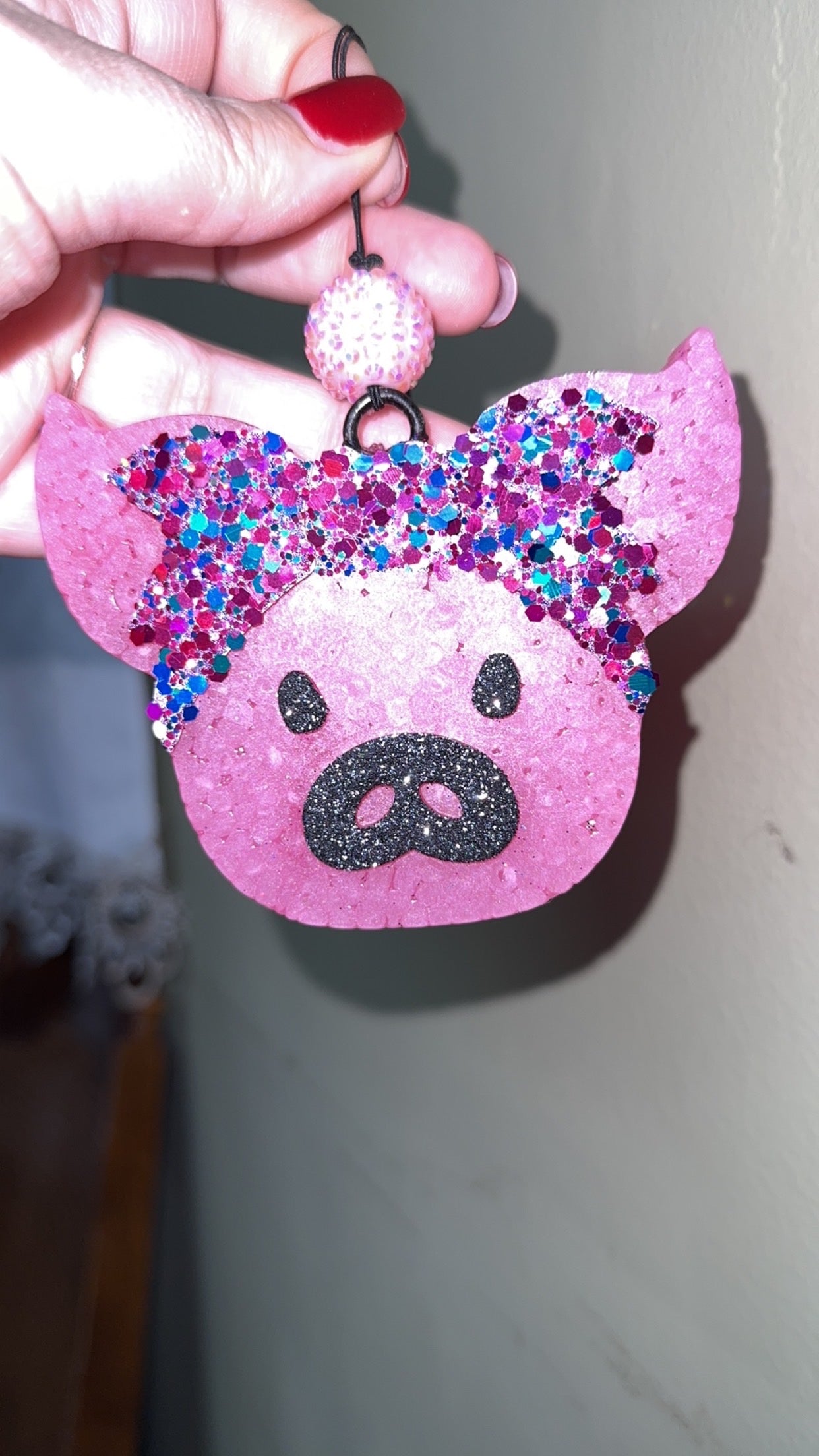 Piggy with Bow Freshie